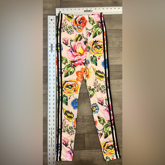 FARM RIO X ADIDAS - Floralita Matching Set - Bundle - Picture 2 of 6